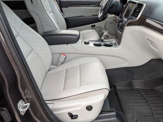 2017 Jeep Grand Cherokee Summit 4x4