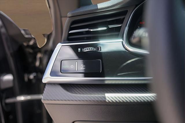 2024 Audi SQ8 Premium Plus 4.0 TFSI quattro
