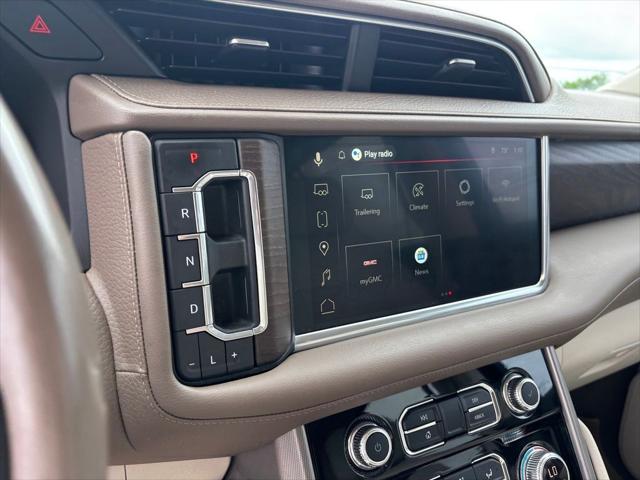 2022 GMC Yukon XL 4WD Denali