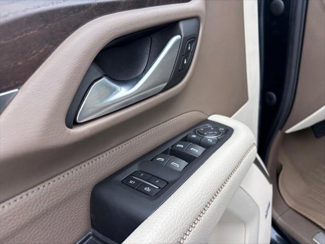 2022 GMC Yukon XL 4WD Denali