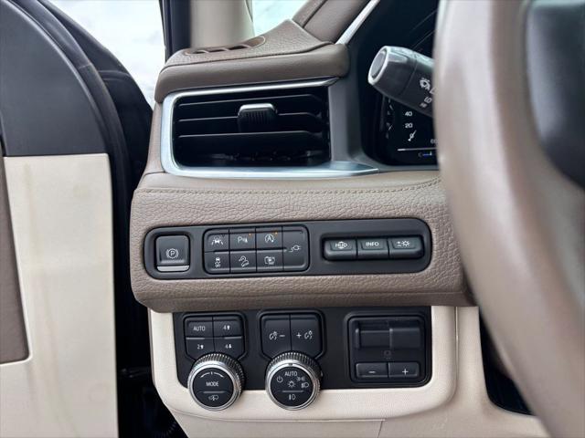 2022 GMC Yukon XL 4WD Denali