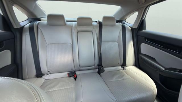2024 Honda Civic Touring