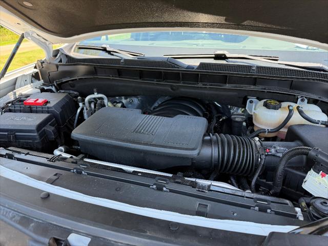 2024 Chevrolet Suburban 2WD LT