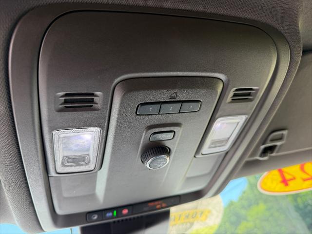 2024 Chevrolet Suburban 2WD LT