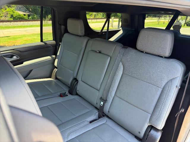2024 Chevrolet Suburban 2WD LT