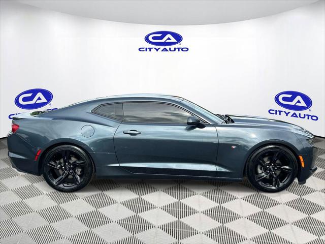 2022 Chevrolet Camaro RWD Coupe 1LT
