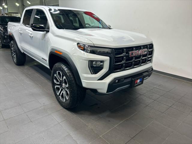2023 GMC Canyon 4WD Crew Cab Short Box AT4