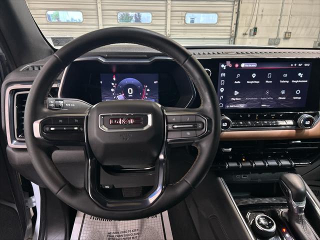 2023 GMC Canyon 4WD Crew Cab Short Box AT4