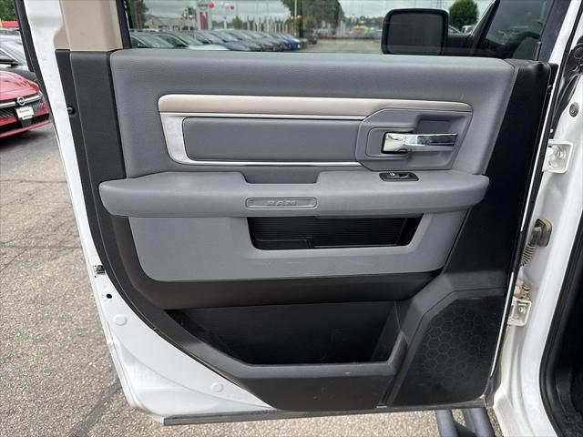 2019 Ram 1500 Classic Big Horn Crew Cab 4x4 5'7" Box
