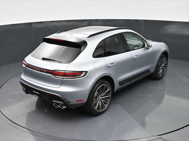 2026 Porsche Macan AWD