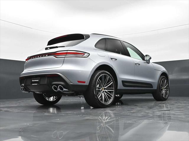 2026 Porsche Macan AWD