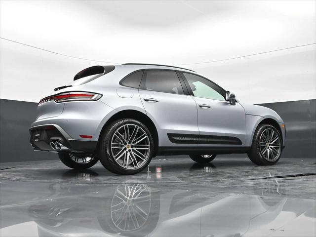 2026 Porsche Macan AWD