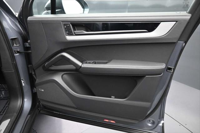 2026 Porsche Cayenne S