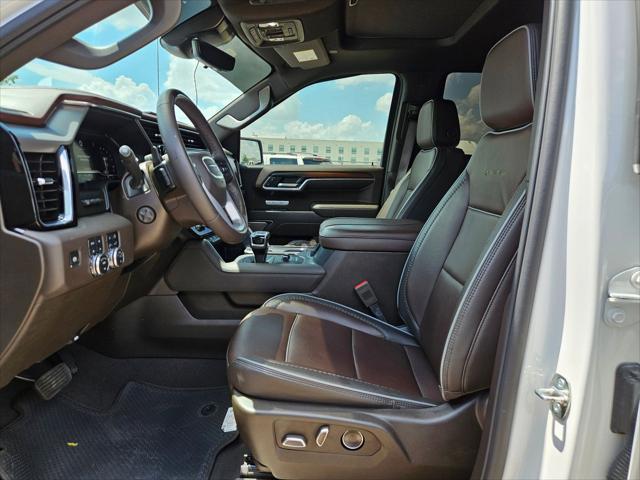 2024 GMC Sierra 1500 4WD Crew Cab Short Box Denali