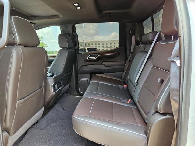 2024 GMC Sierra 1500 4WD Crew Cab Short Box Denali