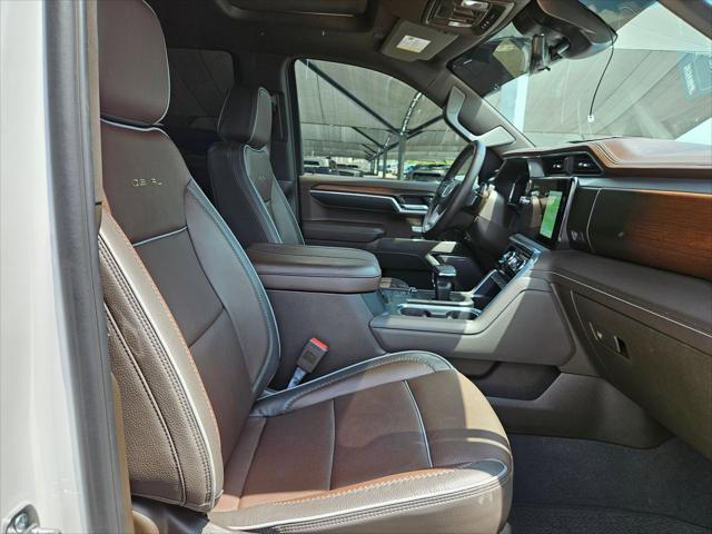 2024 GMC Sierra 1500 4WD Crew Cab Short Box Denali