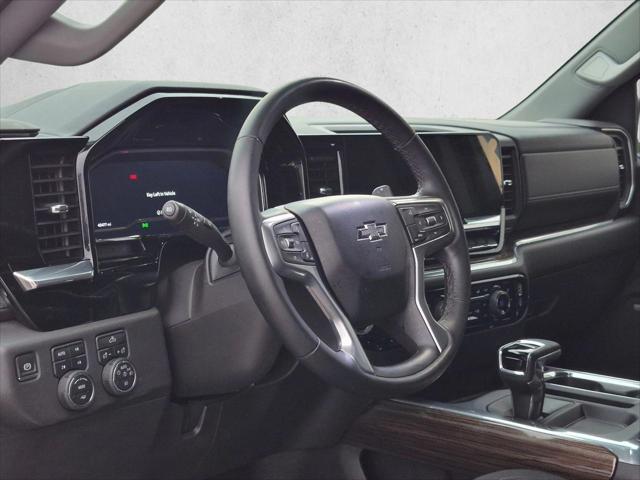 2024 Chevrolet Silverado 1500 4WD Crew Cab Short Bed LT Trail Boss