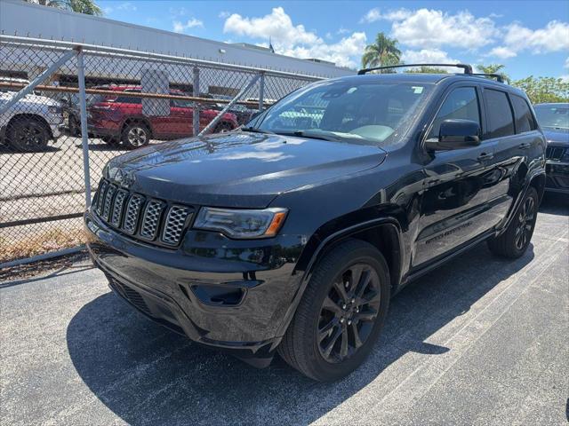 2022 Jeep Grand Cherokee Laredo X 4x2