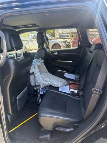 2022 Jeep Grand Cherokee Laredo X 4x2