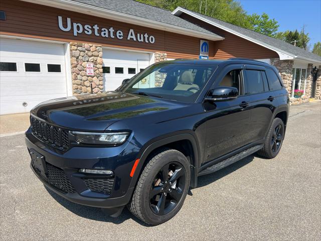 2023 Jeep Grand Cherokee Limited 4x4 for sale in Saranac Lake, NY