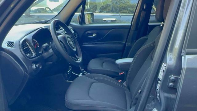2022 Jeep Renegade Altitude 4x4