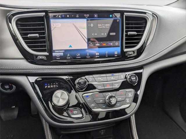 2027 Chrysler Pacifica Limited