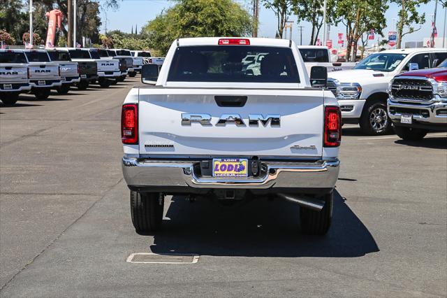 2026 Ram 3500 Big Horn Crew Cab 4x4 8' Box