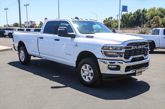 2026 Ram 3500 Big Horn Crew Cab 4x4 8' Box