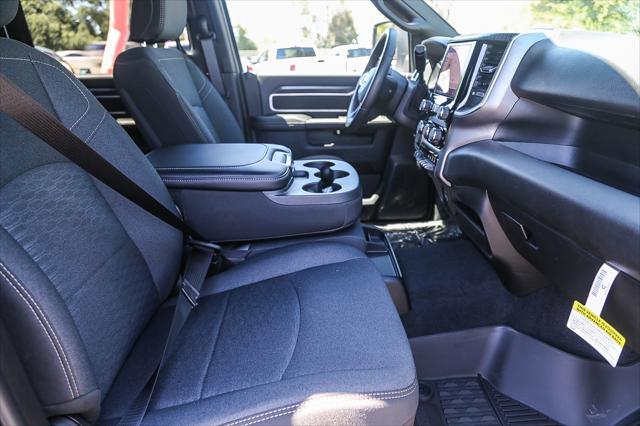 2026 Ram 3500 Big Horn Crew Cab 4x4 8' Box