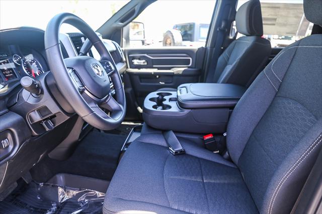 2026 Ram 3500 Big Horn Crew Cab 4x4 8' Box