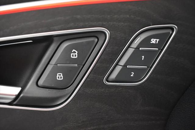 2022 Audi Q8 Premium Plus 55 TFSI quattro Tiptronic