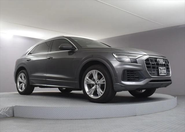 2022 Audi Q8 Premium Plus 55 TFSI quattro Tiptronic