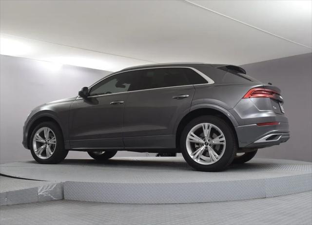2022 Audi Q8 Premium Plus 55 TFSI quattro Tiptronic