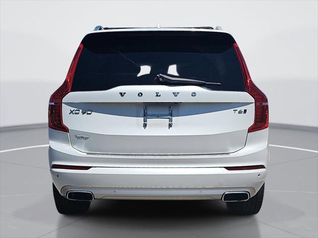 2018 Volvo XC90 T6 Momentum