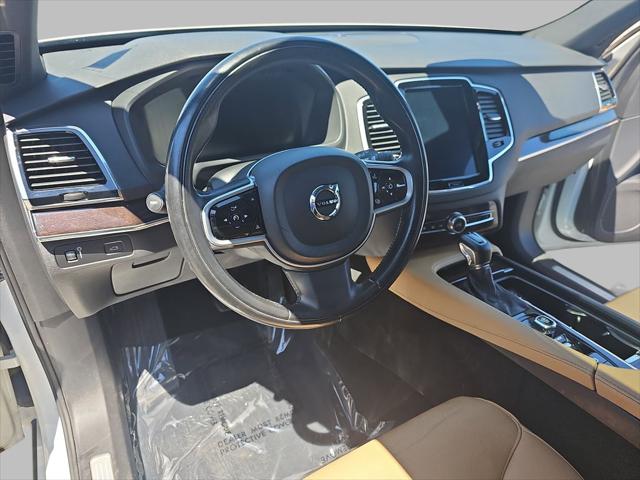 2018 Volvo XC90 T6 Momentum