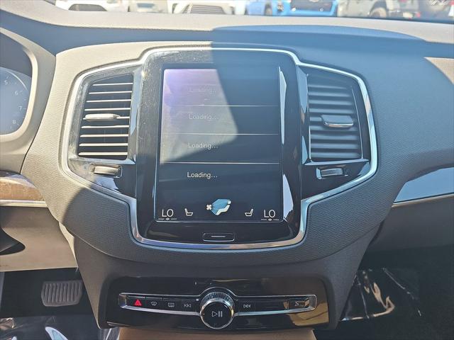2018 Volvo XC90 T6 Momentum