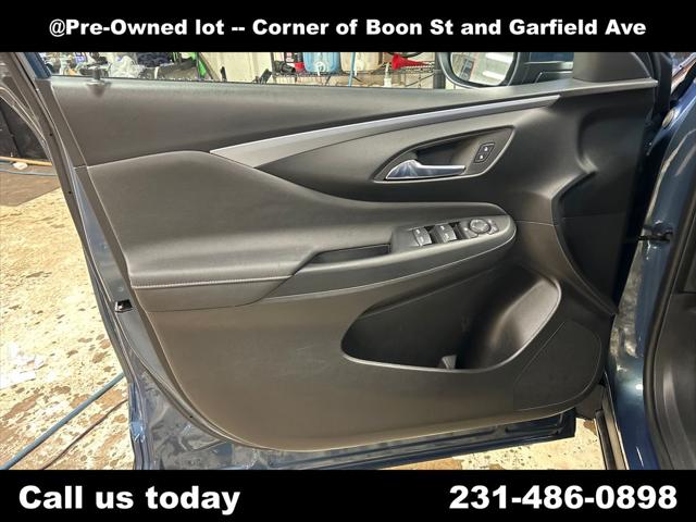 2024 Buick NV Preferred FWD