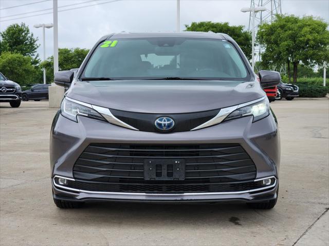 2021 Toyota Sienna XLE
