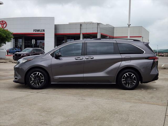 2021 Toyota Sienna XLE