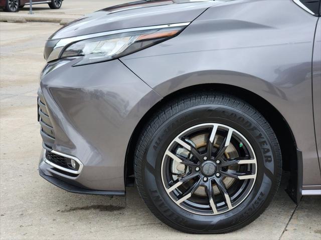 2021 Toyota Sienna XLE
