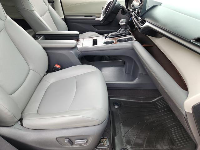 2021 Toyota Sienna XLE