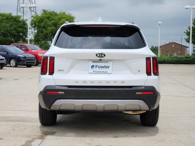 2021 Kia Sorento S