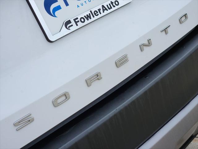 2021 Kia Sorento S