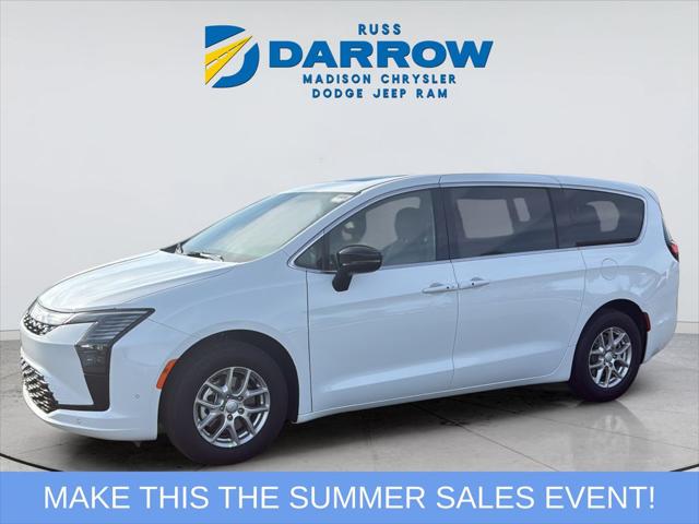2027 Chrysler Pacifica Select for sale in Madison, WI
