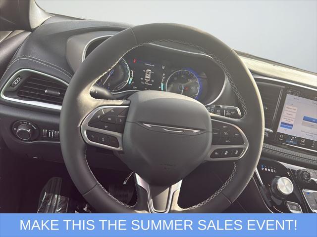2027 Chrysler Pacifica Select
