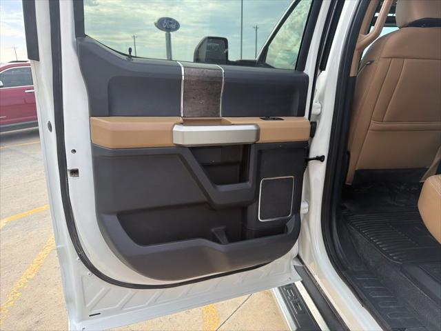 2022 Ford F-350 LARIAT