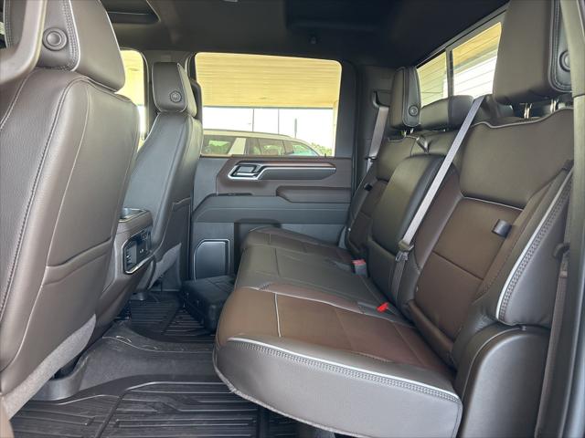 2026 GMC Sierra 2500HD Crew Cab, Standard Bed, Denali, 4WD