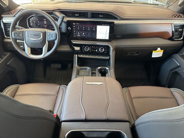 2026 GMC Sierra 2500HD Crew Cab, Standard Bed, Denali, 4WD
