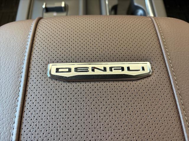 2026 GMC Sierra 2500HD Crew Cab, Standard Bed, Denali, 4WD