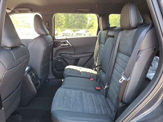 2026 Mitsubishi Outlander LE 1.5T S-AWC